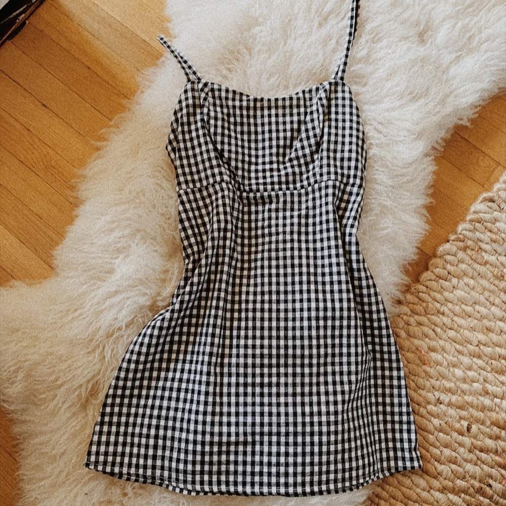 Brandy Melville dress